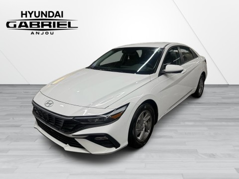 Hyundai Elantra ESSENTIAL 2025 Démo