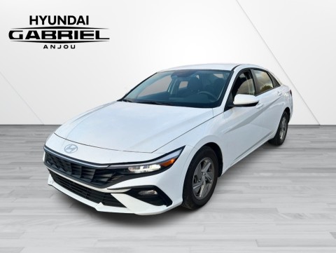 Hyundai Elantra ESSENTIEL / SEL  2025