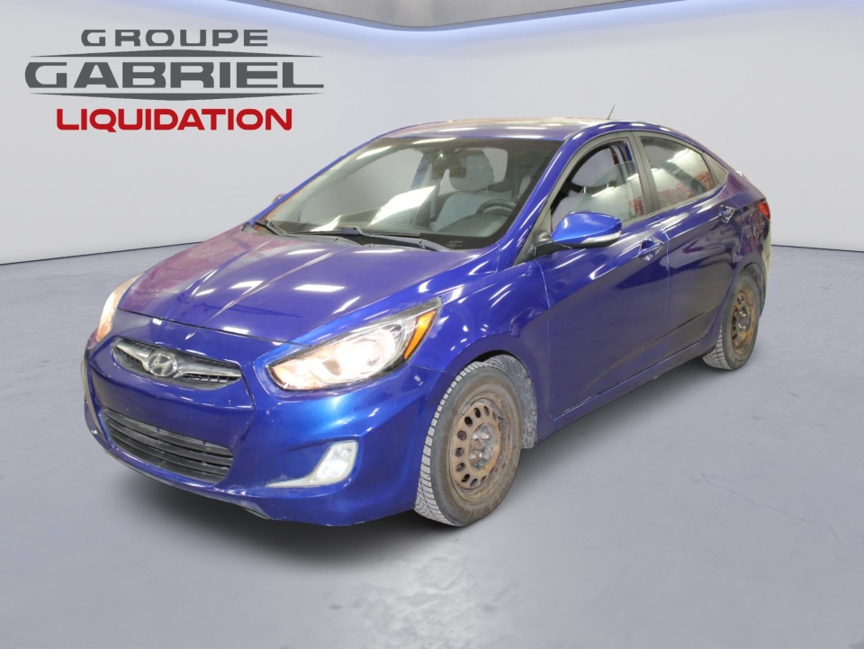 Hyundai Accent GLS Sedan FWD 2012