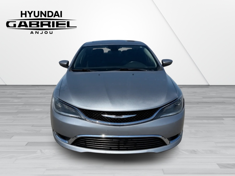 2016 Chrysler 200