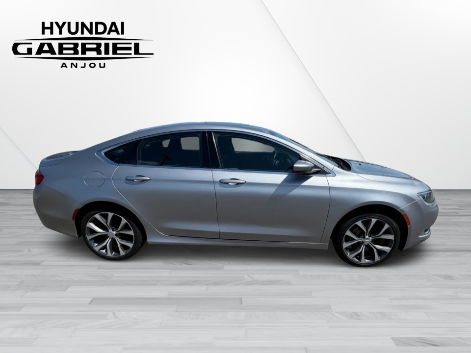 2016 Chrysler 200