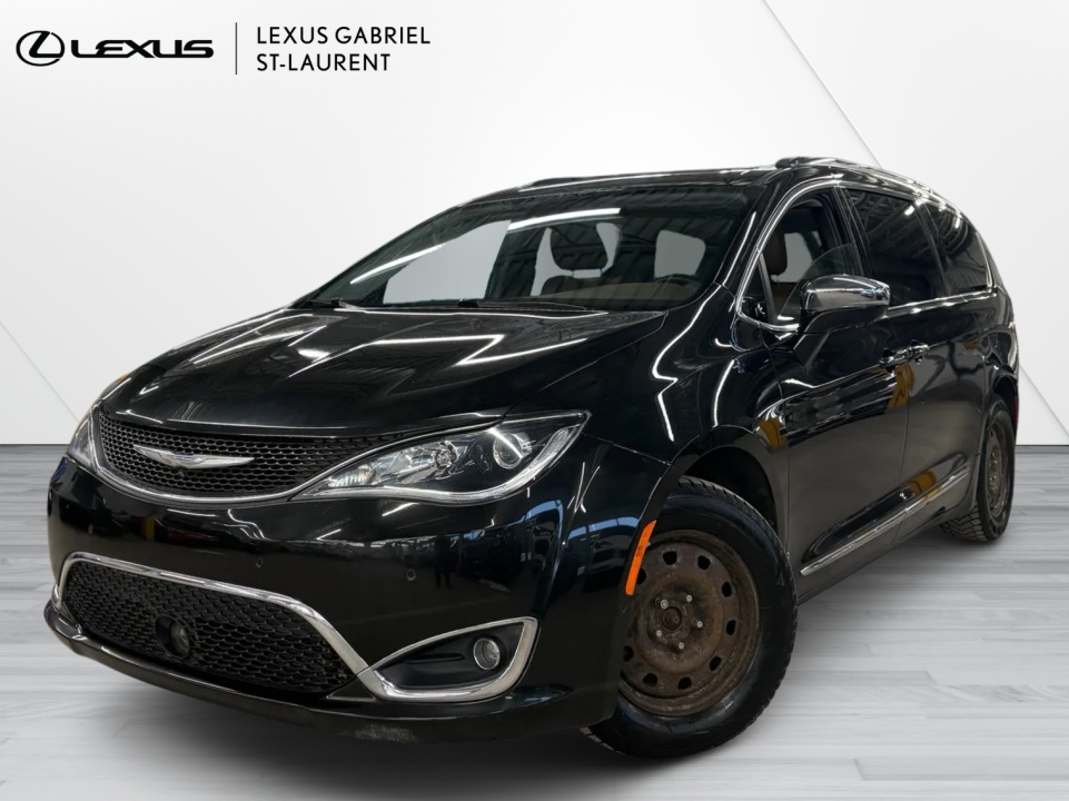 2017 Chrysler Pacifica Limited FWD