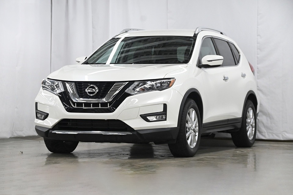 2017 Nissan Rogue SV FWD