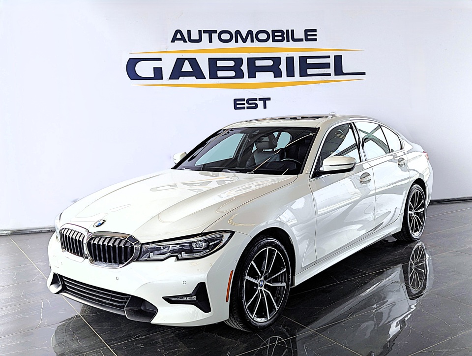 BMW 3 Series 330i xDrive Sedan AWD