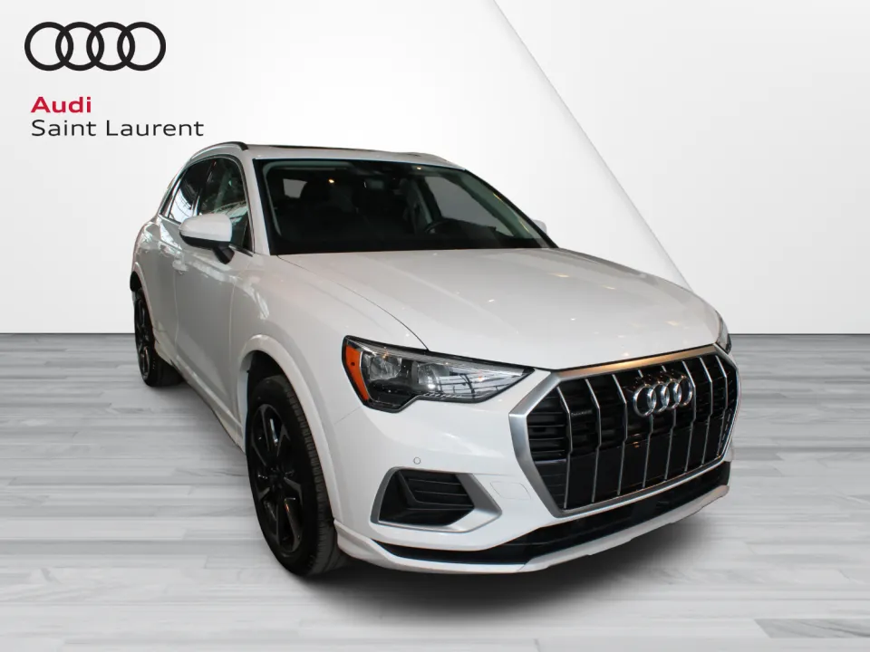 White 2022 Audi Q3 quattro Progressiv 40 TFSI SUV / Crossover Automatic