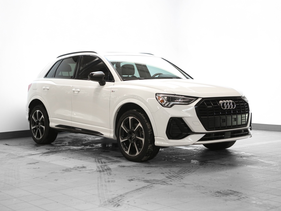 2022 Audi Q3 quattro Progressiv 45 TFSI