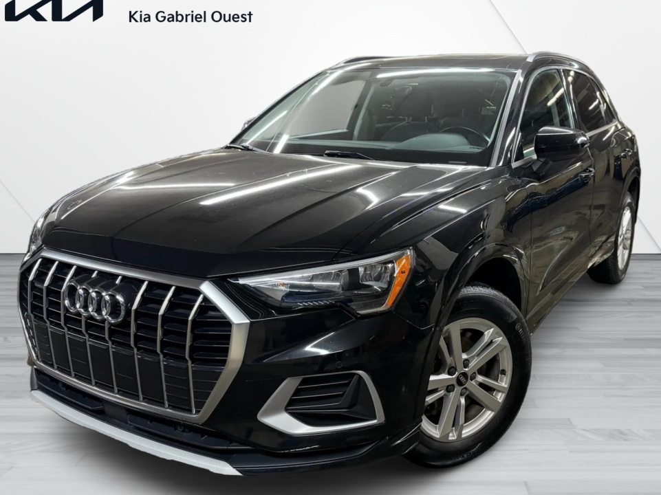 2022 Audi Q3 quattro Premium 40 TFSI