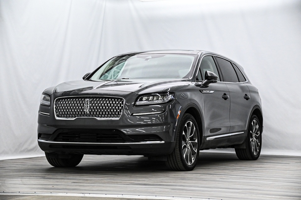 2022 Lincoln Nautilus Reserve AWD