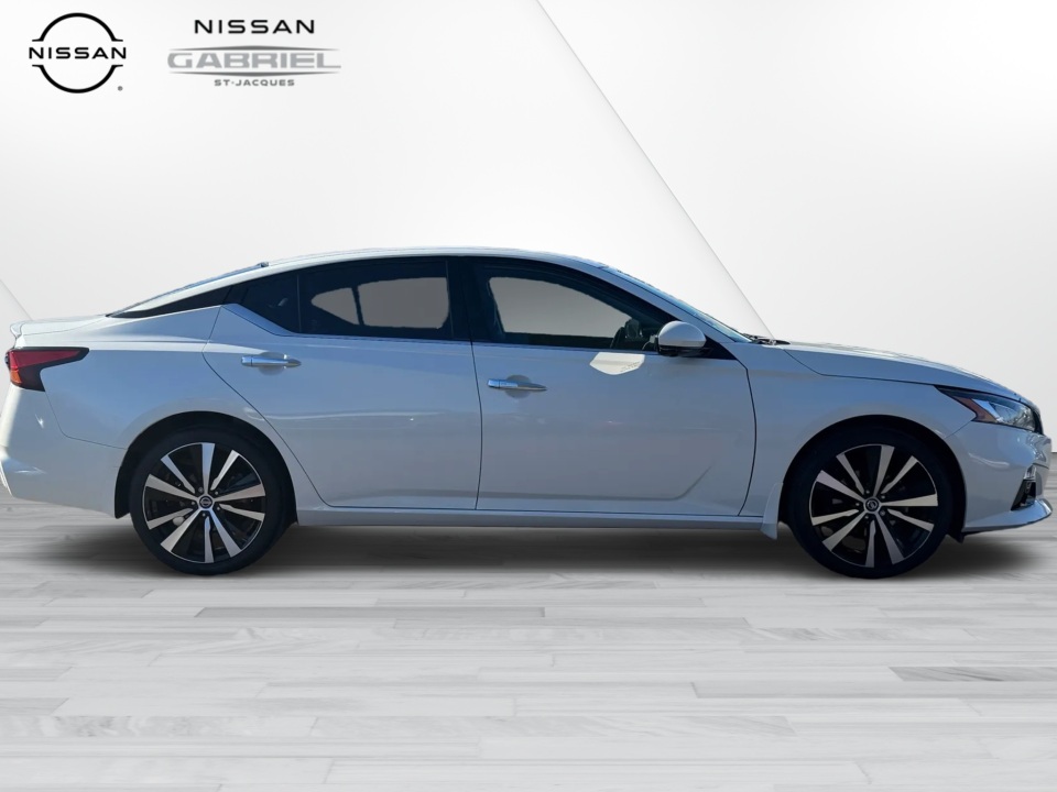2022 Nissan Altima