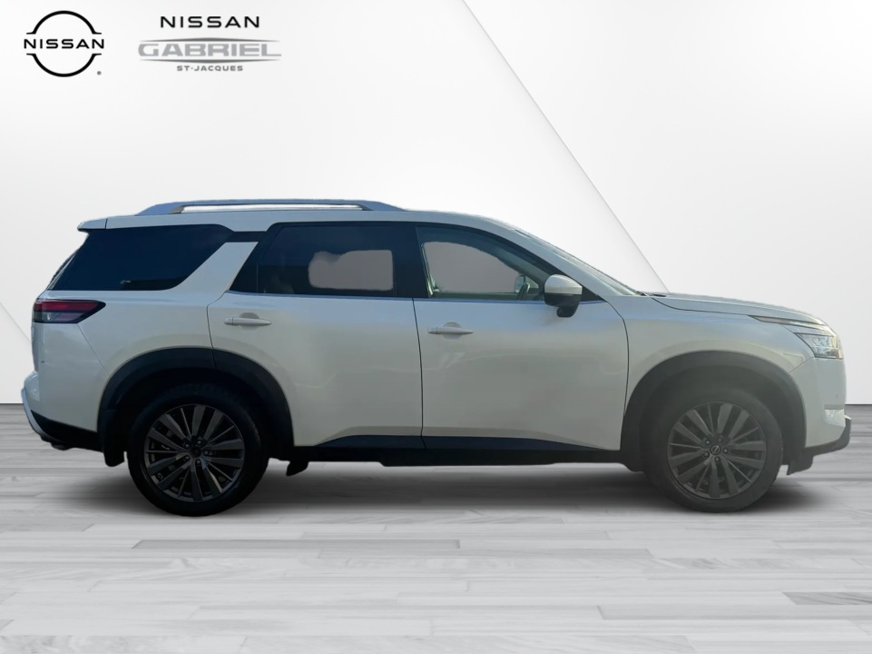 2022 Nissan Pathfinder