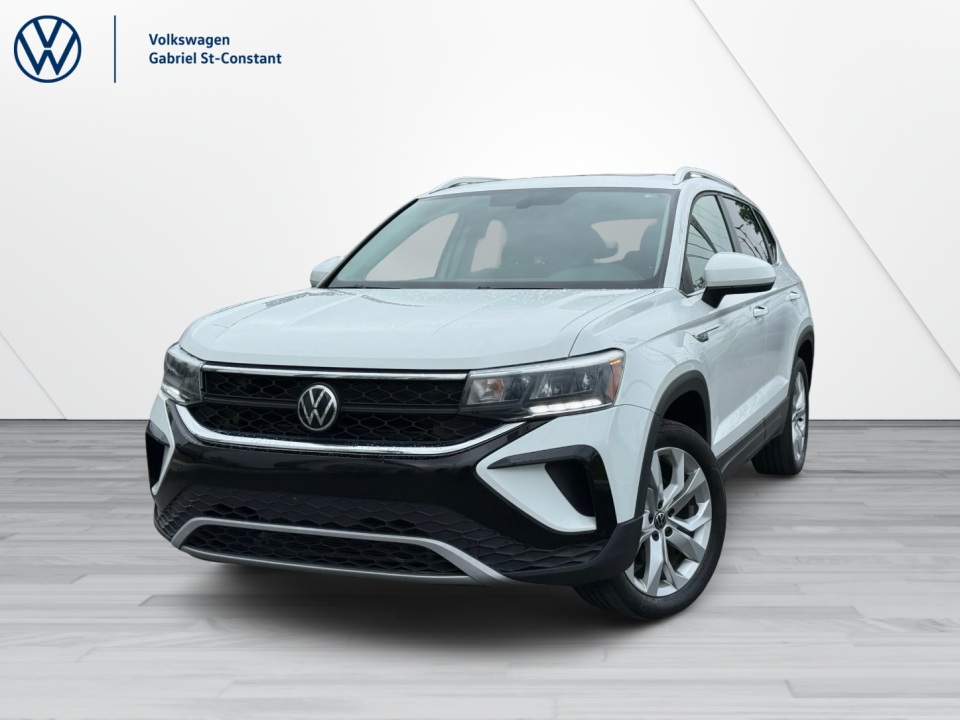 White 2022 Volkswagen Taos Comfortline 4Motion SUV / Crossover Automatic
