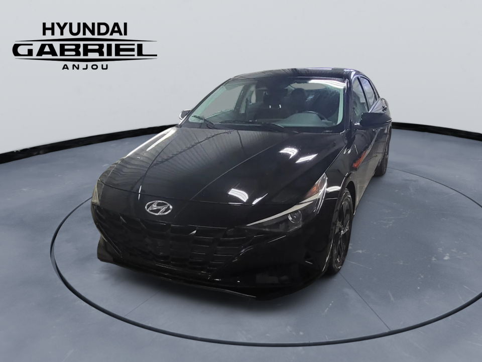 Hyundai Elantra SEL FWD 2023