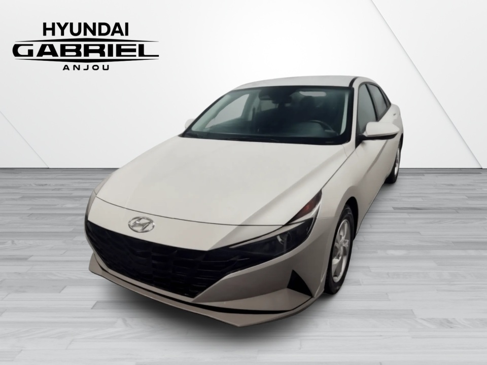 2023 Hyundai Elantra Essential FWD