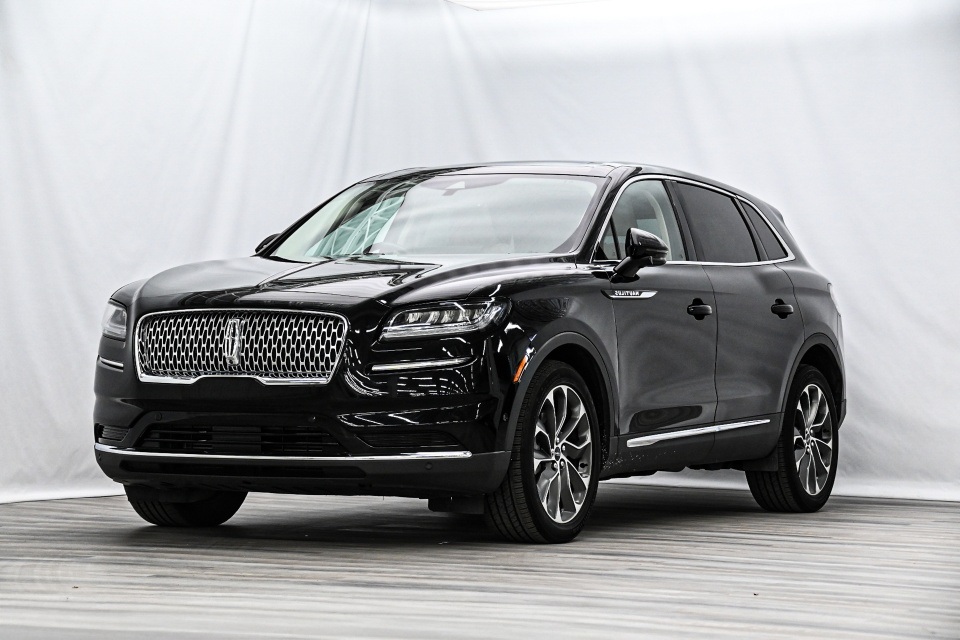 2023 Lincoln Nautilus Reserve AWD