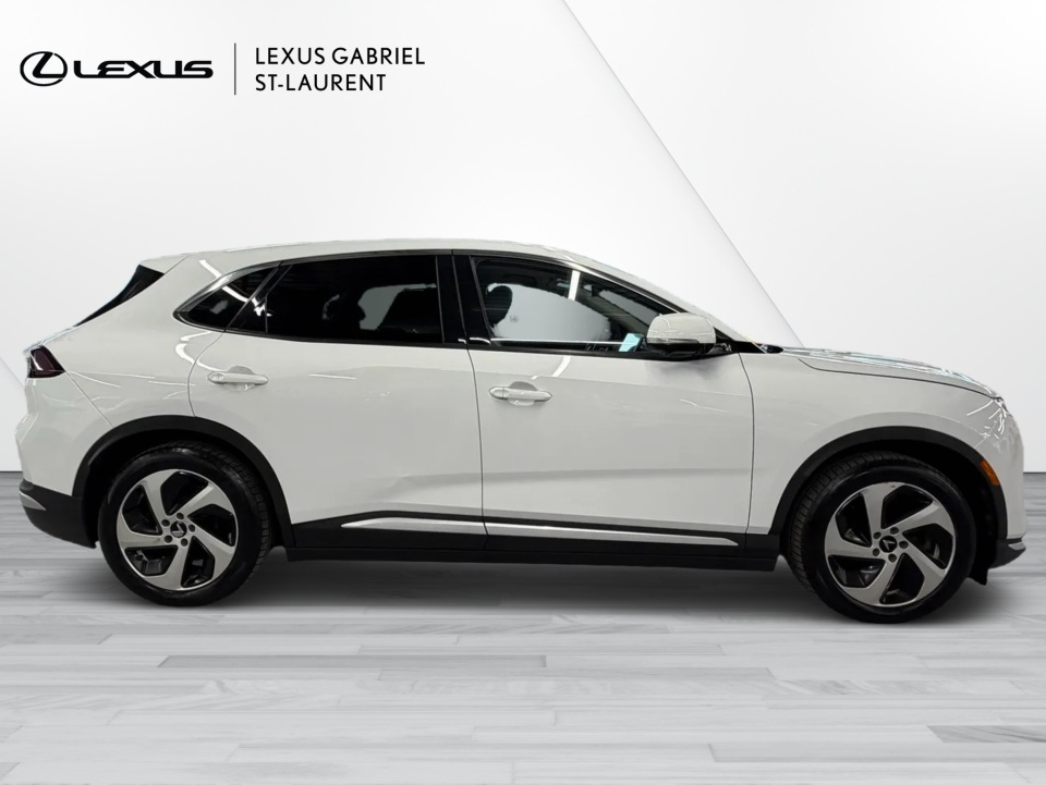 2023 Vinfast VF 8