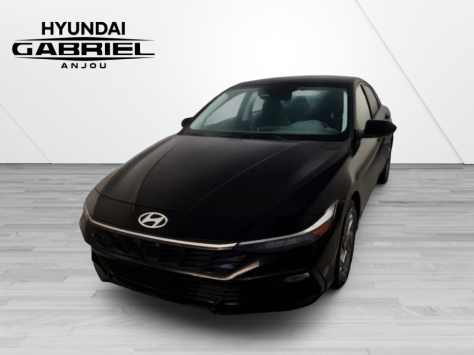 2024 Hyundai Elantra SEL FWD