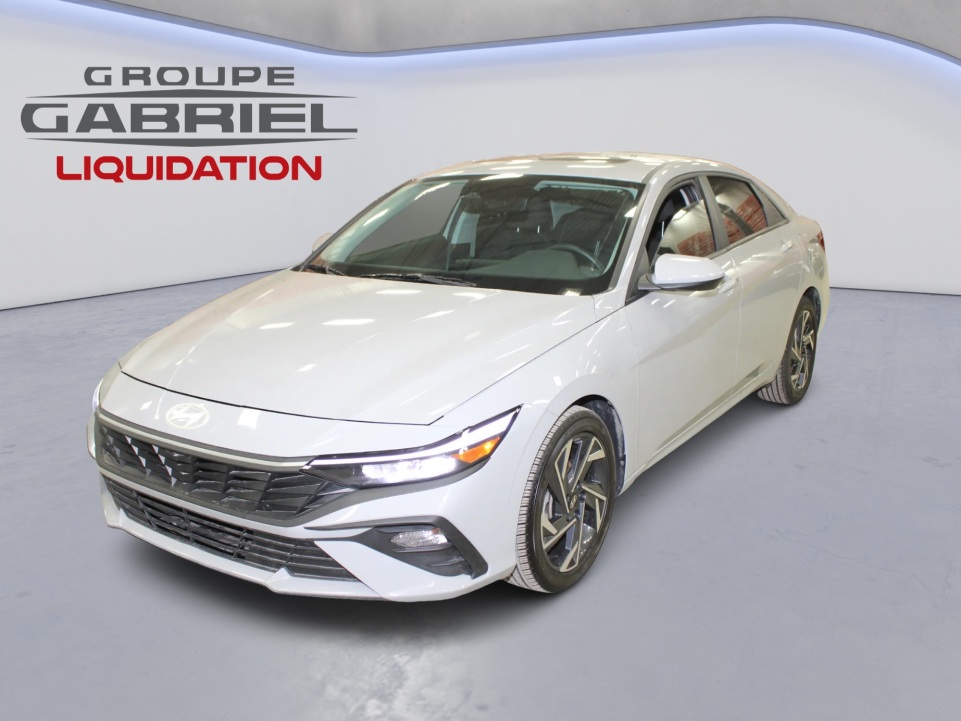 Hyundai Elantra SEL FWD 2024