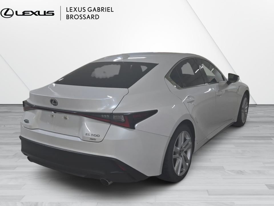 2024 Lexus IS