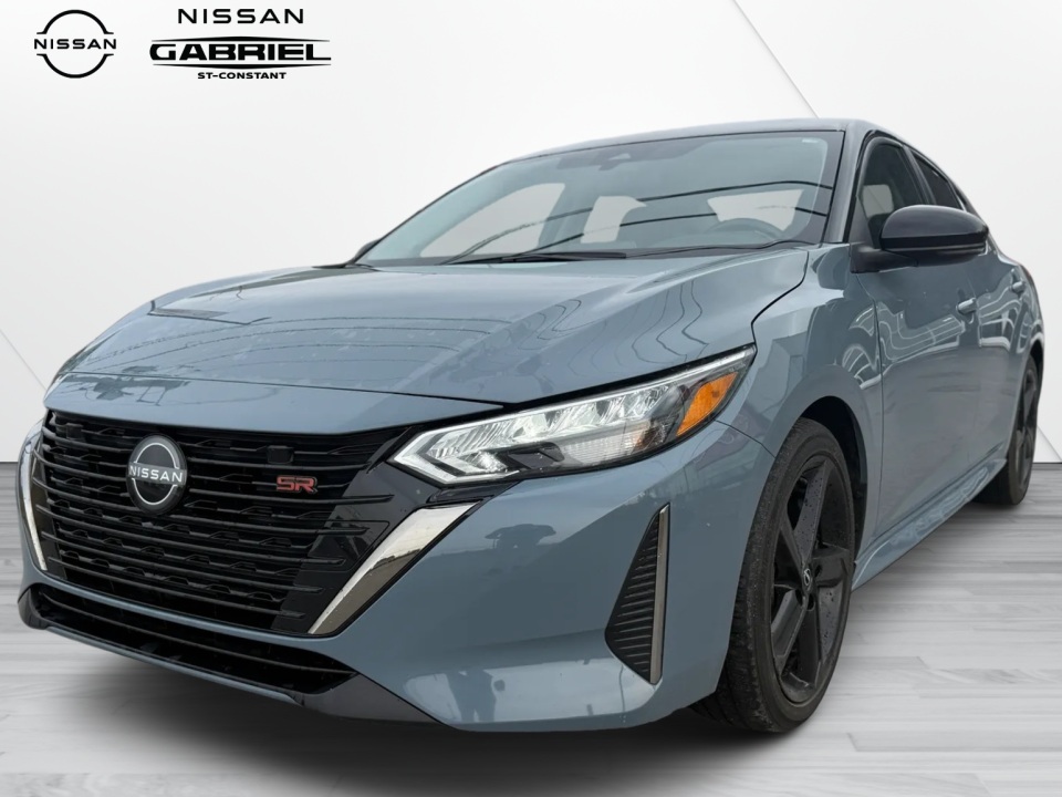 Nissan Sentra SR FWD 2024