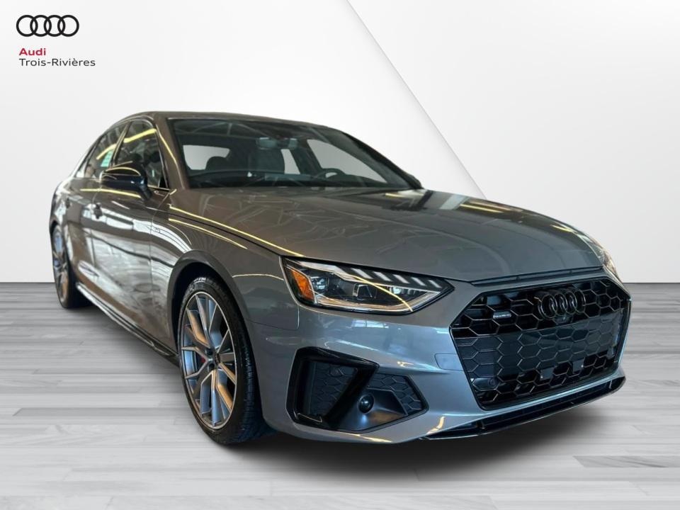 Audi A4 quattro Progressiv 45 TFSI 2025