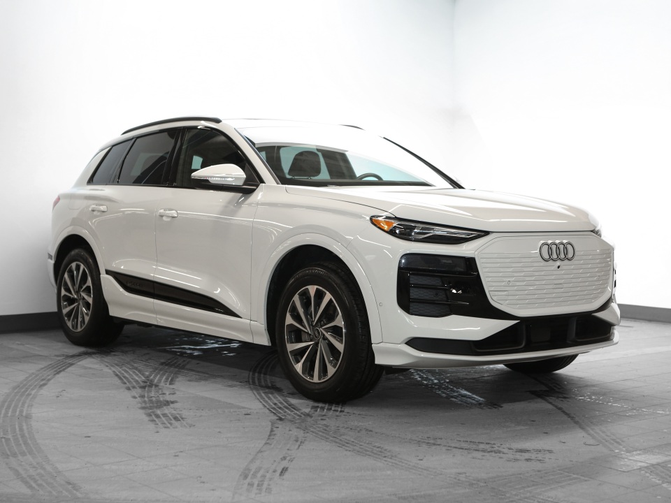 2025 Audi Q6 e-tron quattro