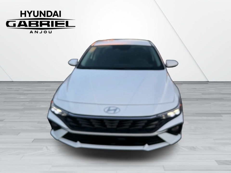 Hyundai Elantra 2025