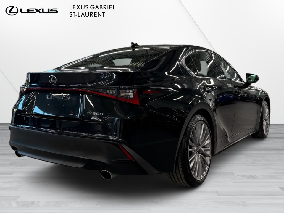 2025 Lexus IS