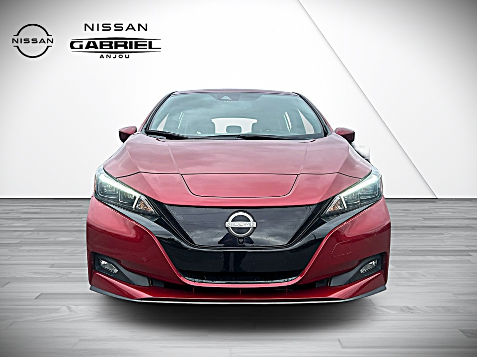 2025 Nissan Leaf