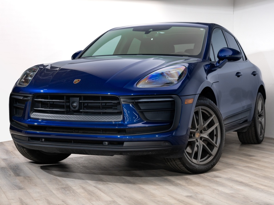 Blue 2025 Porsche Macan SUV / Crossover Automatic