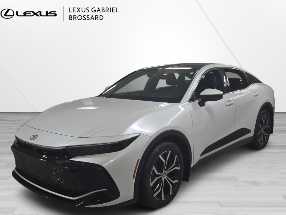 Toyota Crown Limited AWD 2025