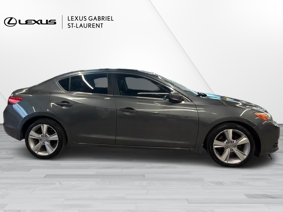 2013 Acura ILX